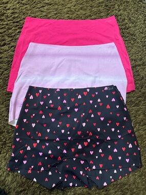 NWT PINK Victoria's Secret No Show Boyshort Panties Bundle of 3 Size Large